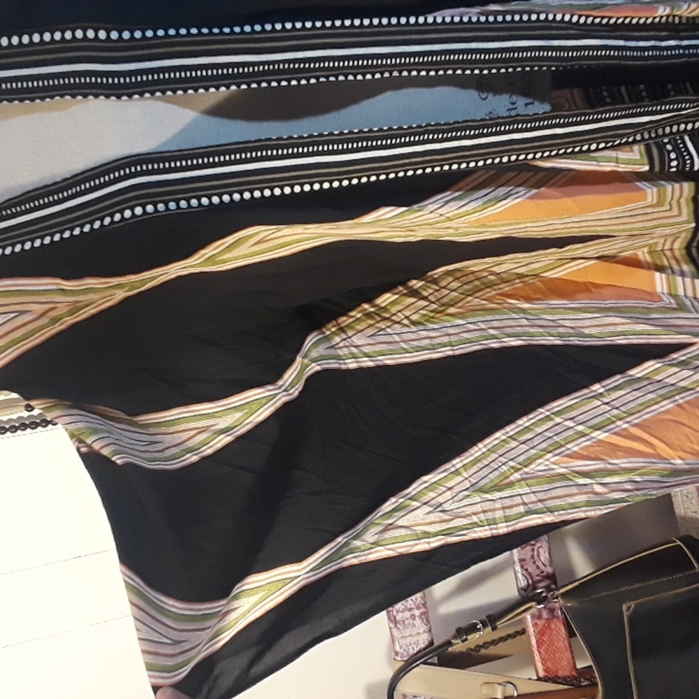 Chic Over Throw - image 2